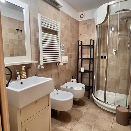 Luxury Loft Trastevere Centro Storico شقة *